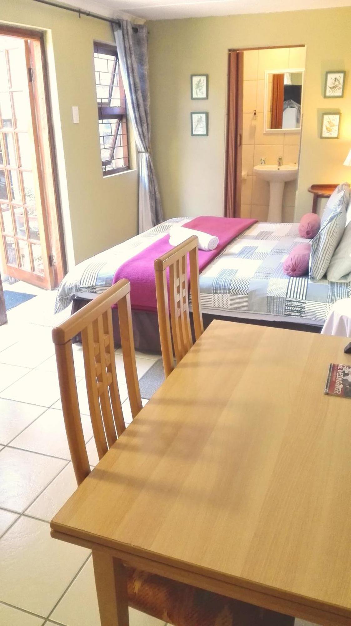 Hoylake Inn East London Bilik gambar